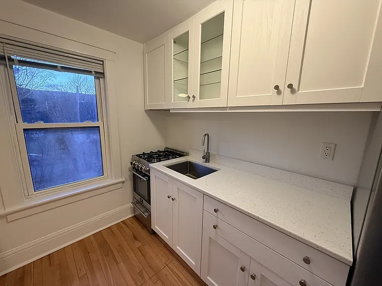 942 89th Ave N #102 — Photo 5
