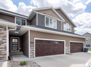 109 Tranquility Trl, Mankato, MN 56001