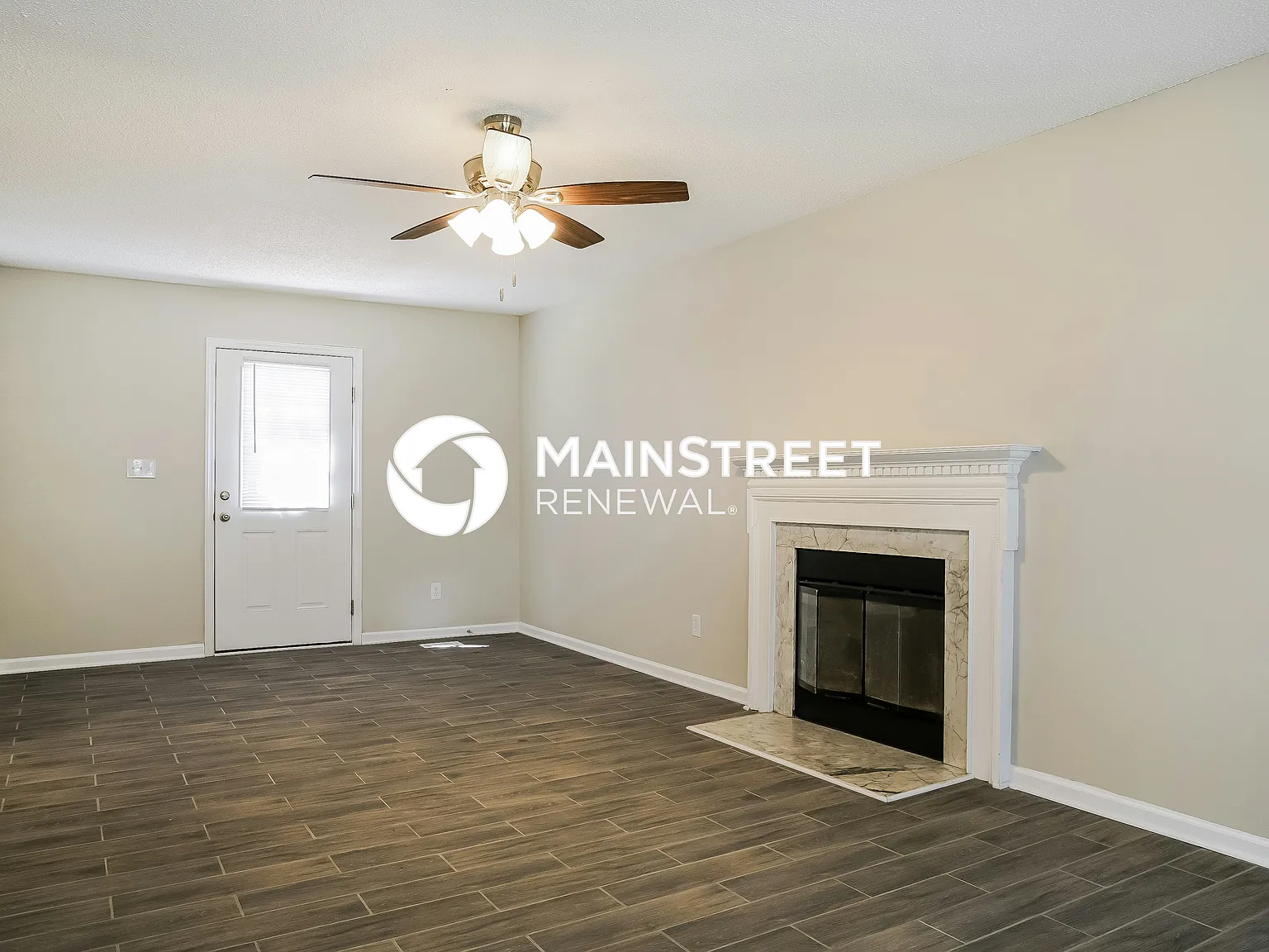 321 Hocutt Dr — Photo 3