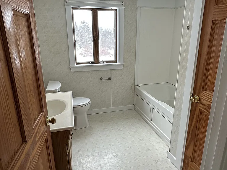 2692 Union St — Photo 7