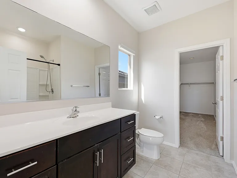 43721 W Acacia Ave — Photo 11