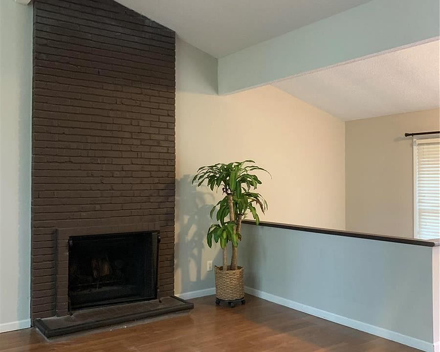 1st image of 1582 Beacon Woods Ct