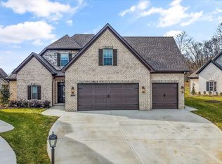 12054 Avery Manor Ln, Knoxville, TN 37932