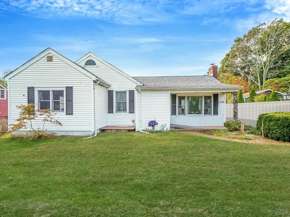 1493 Flanders Road, Flanders, NY 11901