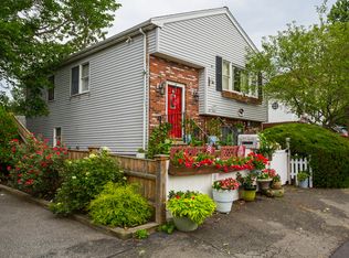 40 Woodland Rd, Revere, MA 02151
