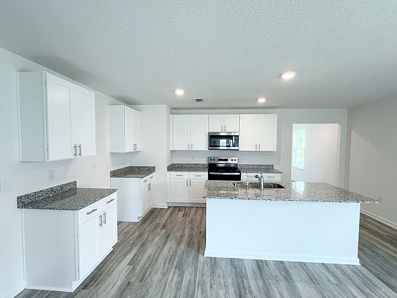 4th image of 138 Speckled Trout Ln #138