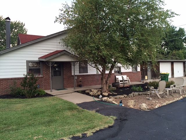 1st image of 11802 E 47th St S