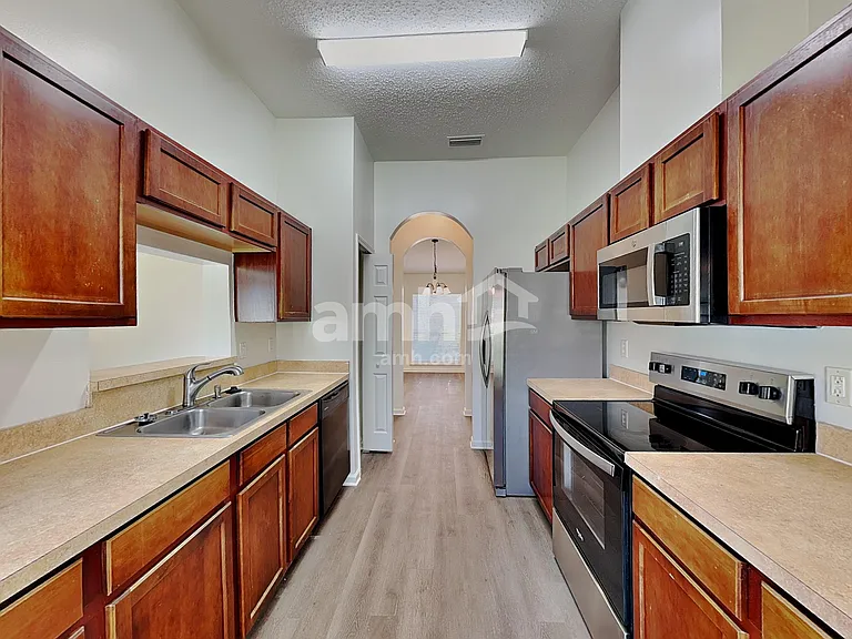 11609 W Deep Springs Dr — Photo 3