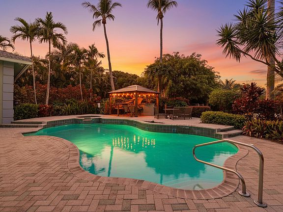 2nd image of 8634 Sawpine Road