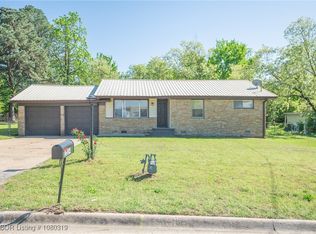 1224 School St, Fort Smith, AR 72908