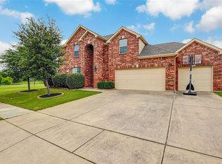 11816 Moorhen Cir, Fort Worth, TX 76244