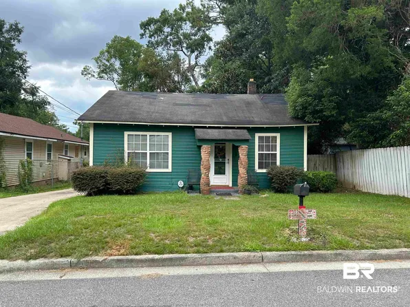 604 Crenshaw St, Mobile, AL 36606