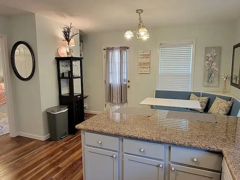615 Keller St — Photo 15