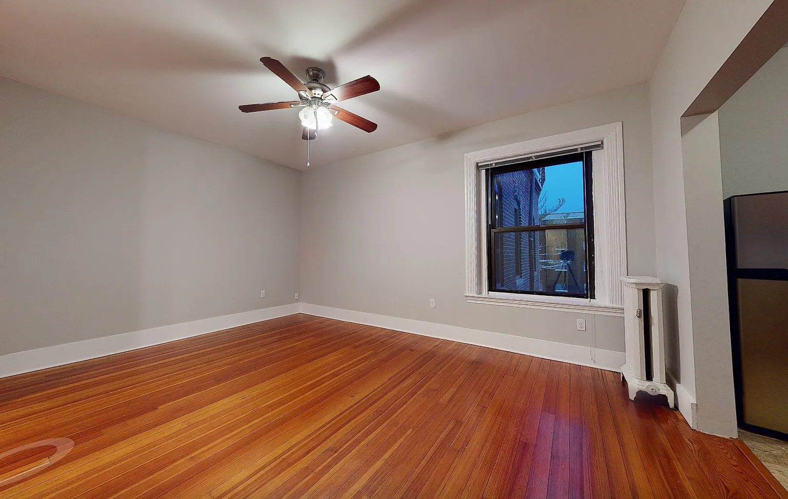 Studio, 455 sqft, $2,500 — Photo 1