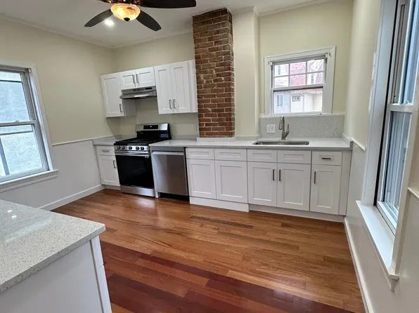 8 Webster St Floor 2, Medford, MA 02155