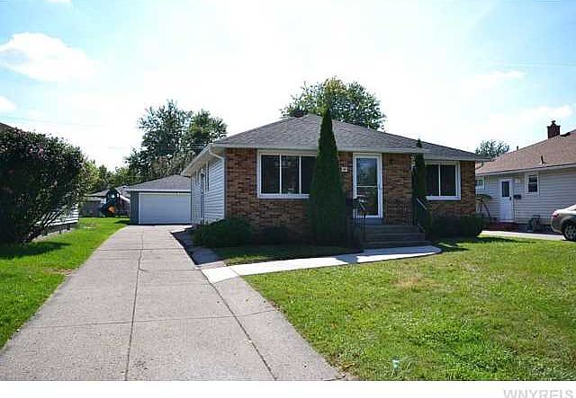 1st image of 179 Oakvale Blvd