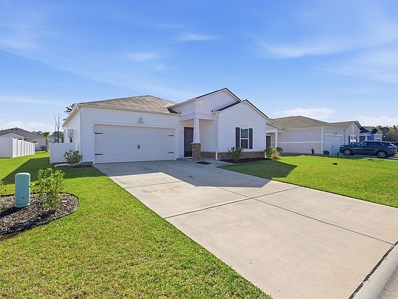 2nd image of 150 Fox Rae Dr.