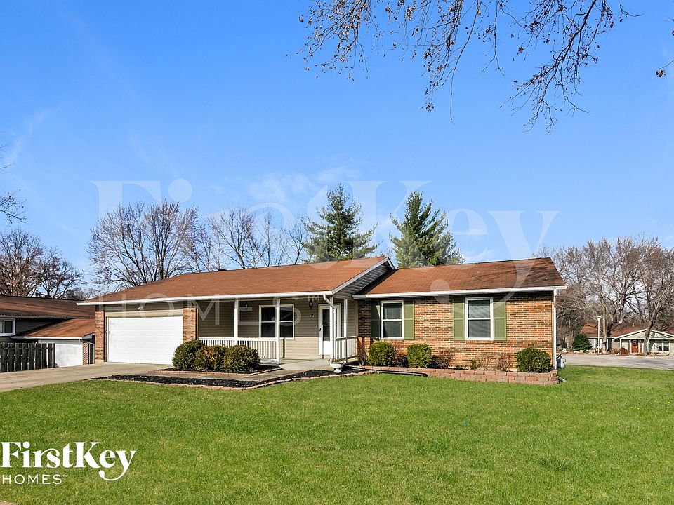 1st image of 37 Westbrook Dr