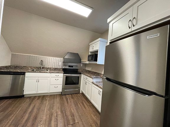 3rd image of 255 1st Ave #2