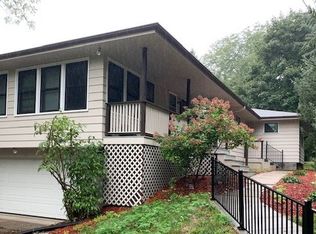 815 Kyle Dr NE, Iowa City, IA 52240