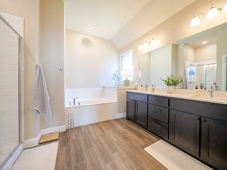 3623 Rolling Meadows Dr — Photo 18