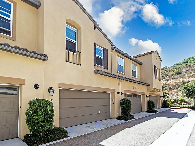 3138 Asto Pl — Photo 28