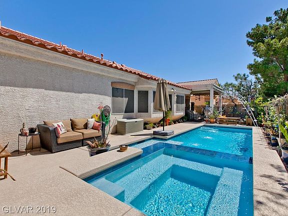 5th image of 3933 Genoa Dr