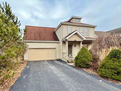 985 S Hampton Dr, Round Lake, IL, 60073