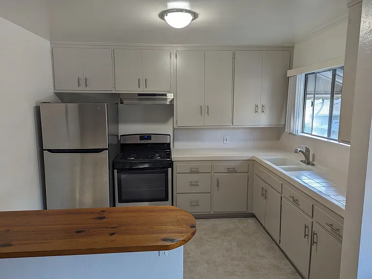 5115 Colfax Ave — Photo 3