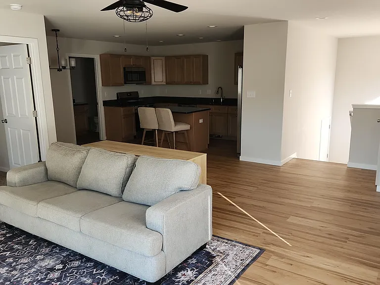 5981-5983 Hanson Ct — Photo 15