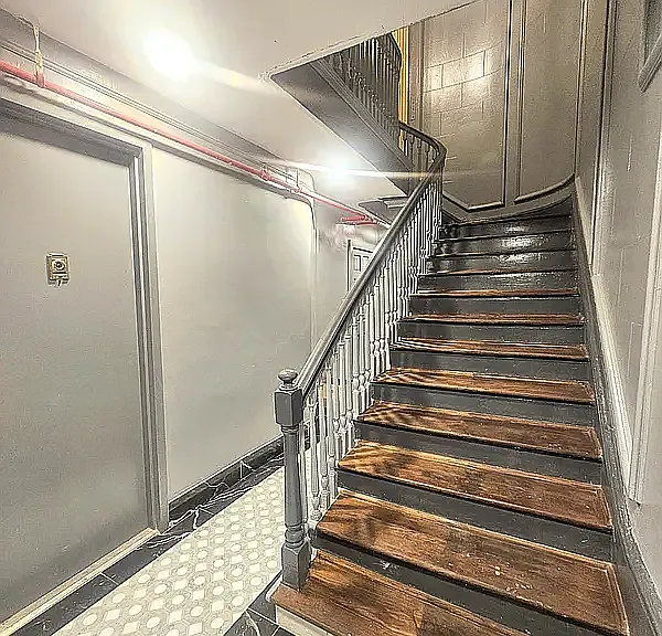 49 W 71st St #2 — Photo 10
