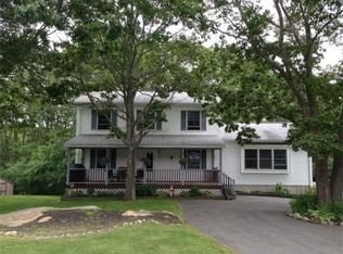 11 Thornhill Way, Gloucester, MA 01930