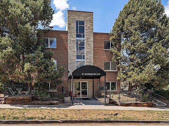 3rd image of 21 N Washington Street #202