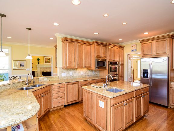 5th image of 4928 Sunset Forest Cir