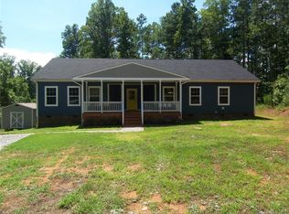 838 Sandy Run Church Rd, Shelby, NC 28114