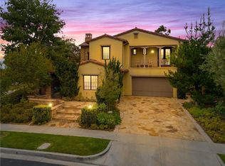 47 Woods Trl, Irvine, CA 92603