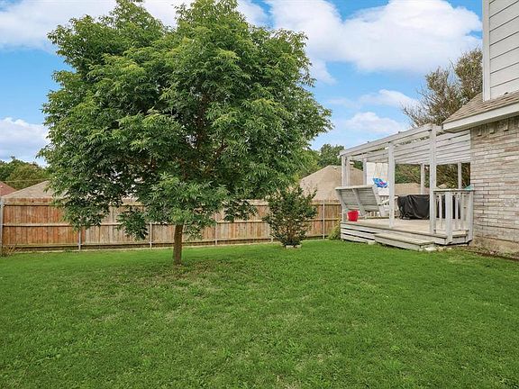 4th image of 713 Pecan Creek Ct
