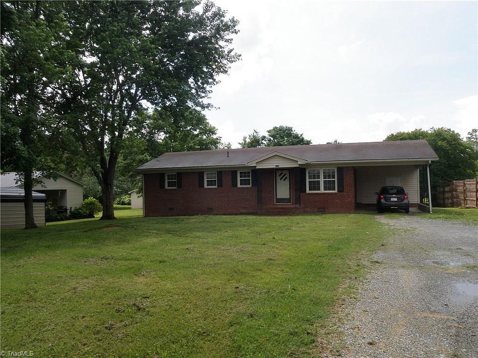 1st image of 516 Feezor Rd