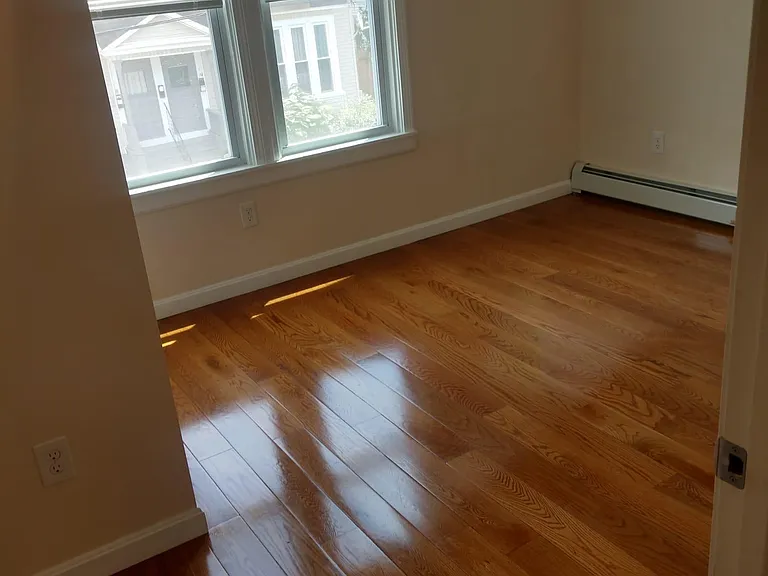 24 Frederick St — Photo 14