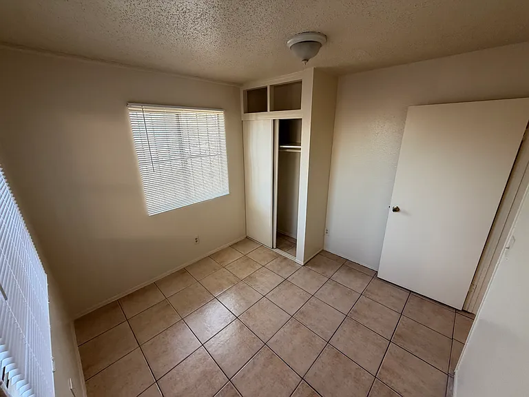 4056 Chamoune Ave #1 — Photo 4