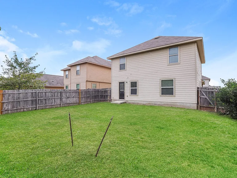 10710 Goose Way — Photo 13