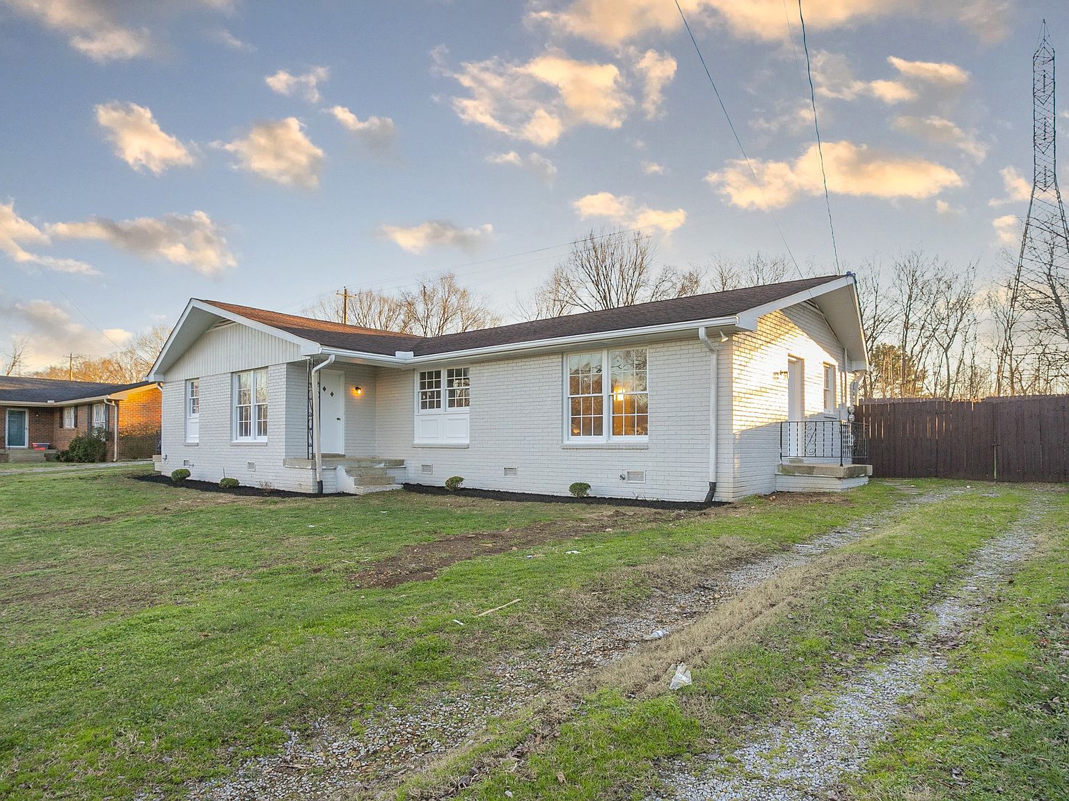 7443 Gaines Rd, Nashville, TN 37221 Zillow