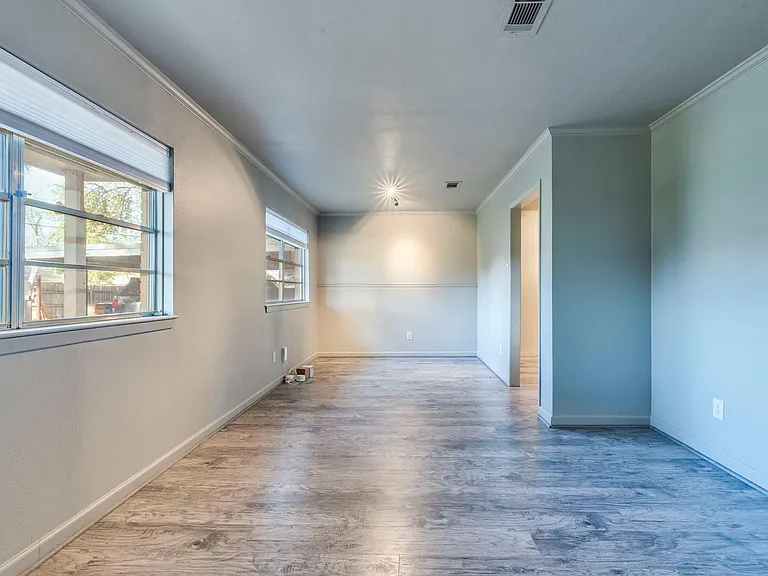 10606 Macmora Rd — Photo 7