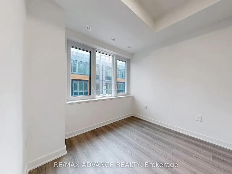 73 Curlew Dr #60 — Photo 14