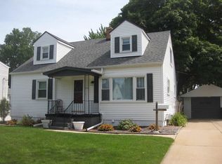 2009 S Sheridan St, Bay City, MI 48708