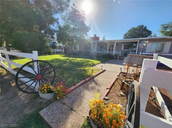 275 N Andersen St, Overton, NV 89040