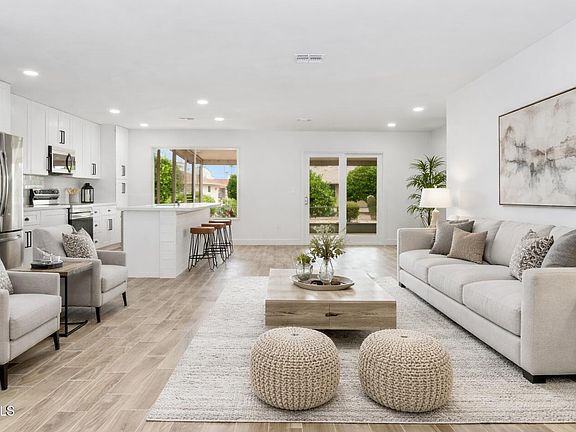 2nd image of 9635 W APPALOOSA Drive