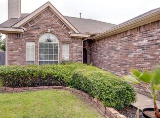 1729 Buehler Pl, Lewisville, TX