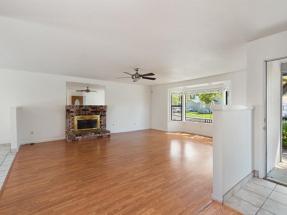 3rd image of 1341 Sugar Bear Lane