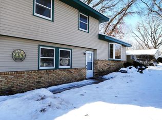300 97th Ave NW, Coon Rapids, MN 55433